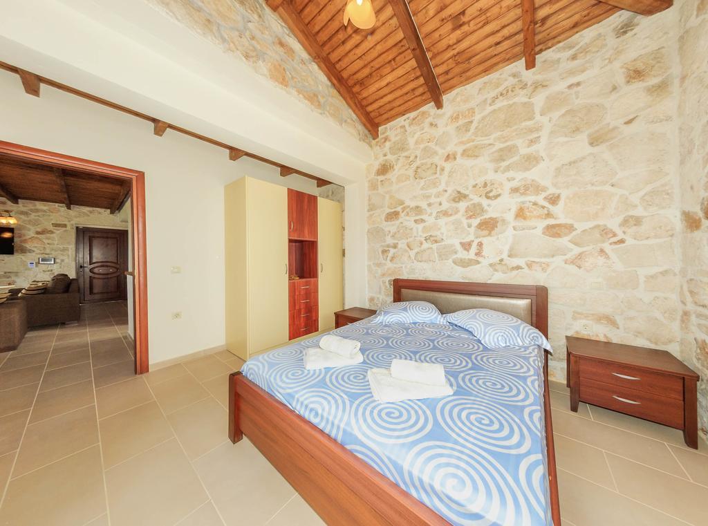 Orient Villas Volimes Agios Nikolaos  Extérieur photo