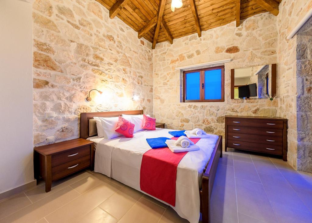 Orient Villas Volimes Agios Nikolaos  Extérieur photo
